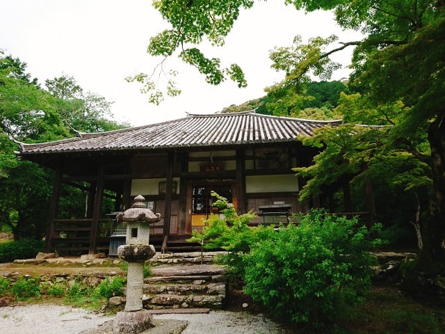 栄山寺・本堂