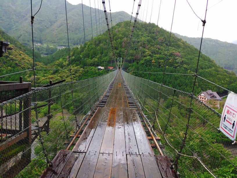 谷瀬の吊り橋②