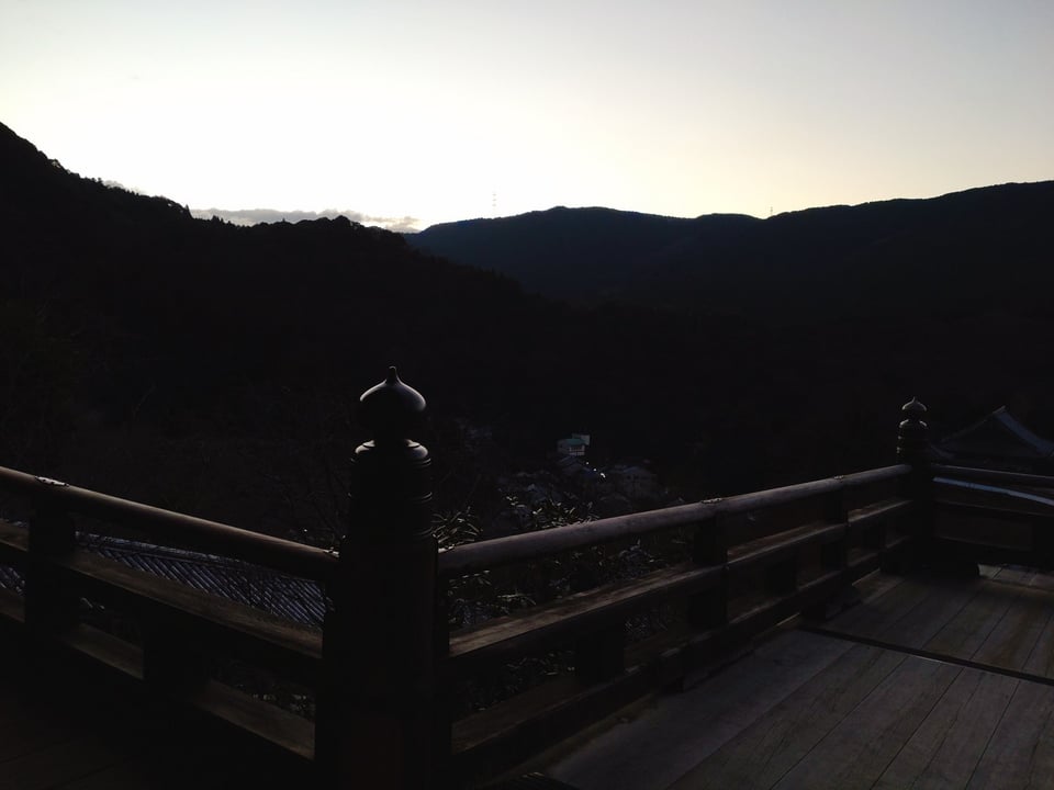 長谷寺・舞台から見た夜明け（2022,1,14撮影）