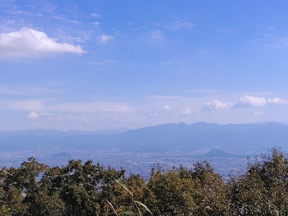 奈良方面の眺望・拡大