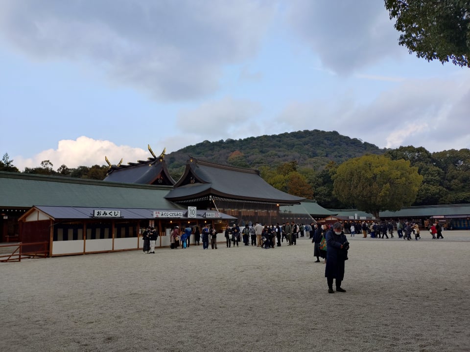 橿原神宮・内拝殿と畝傍山（2026,1,5）