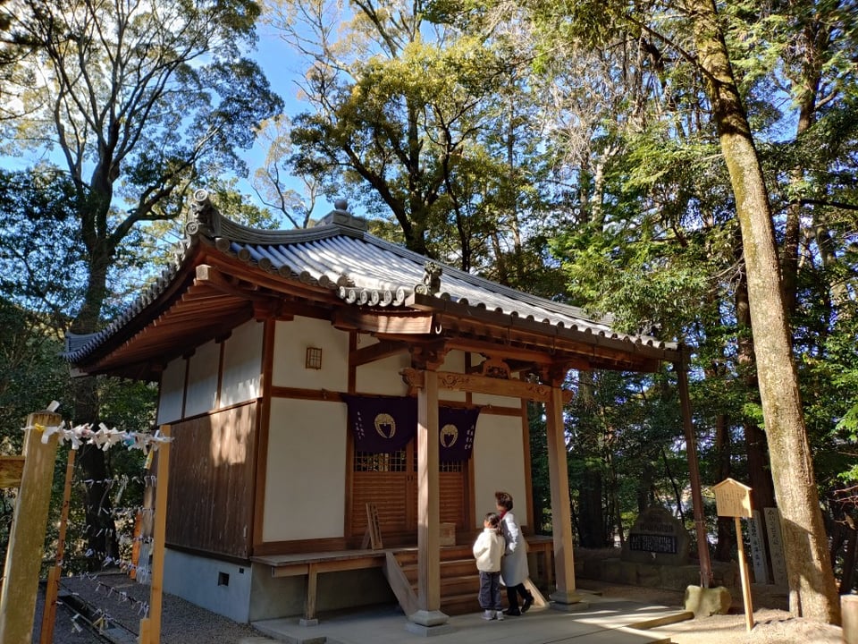 観音堂。中には十一面観音像が。