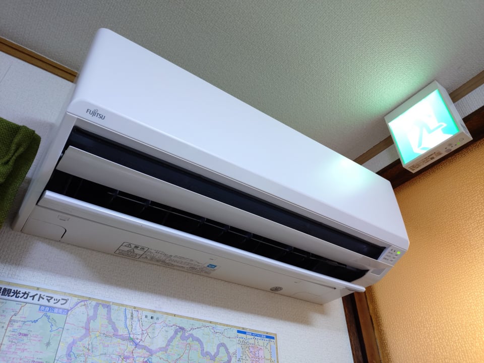 全ての冷房を稼働してお待ちしております。