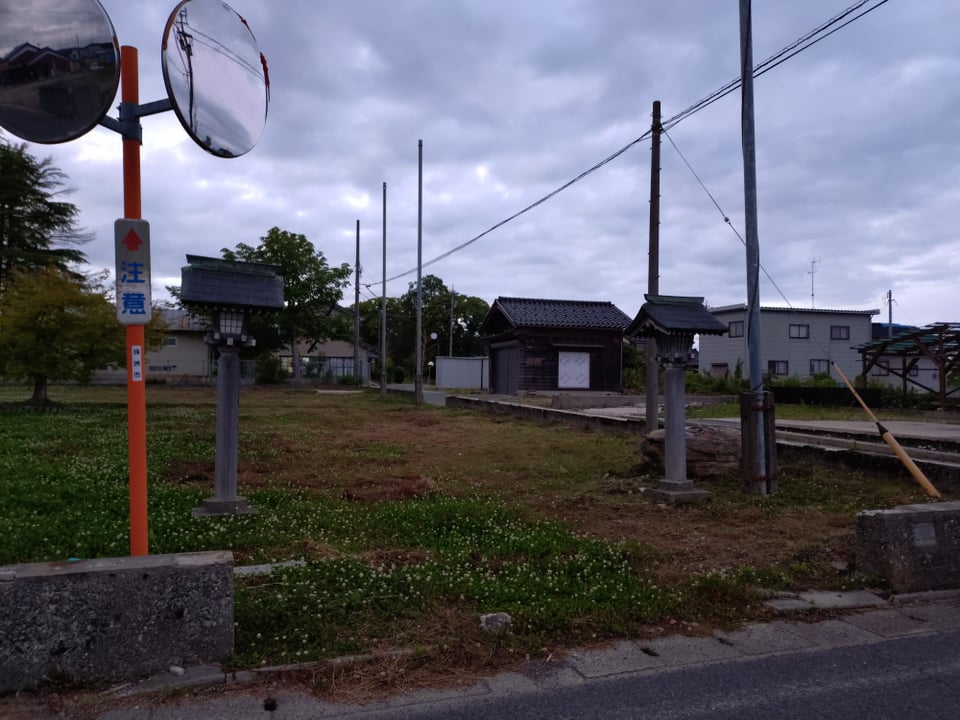 珠洲市内。元々神社や寺院があったと思われる場所。